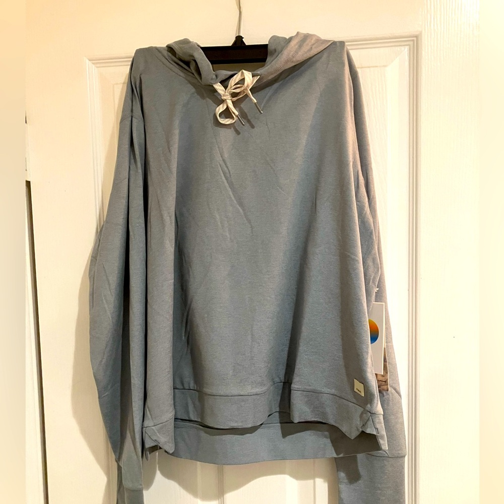 Vuori Halo Essential Hoodie, Size XL